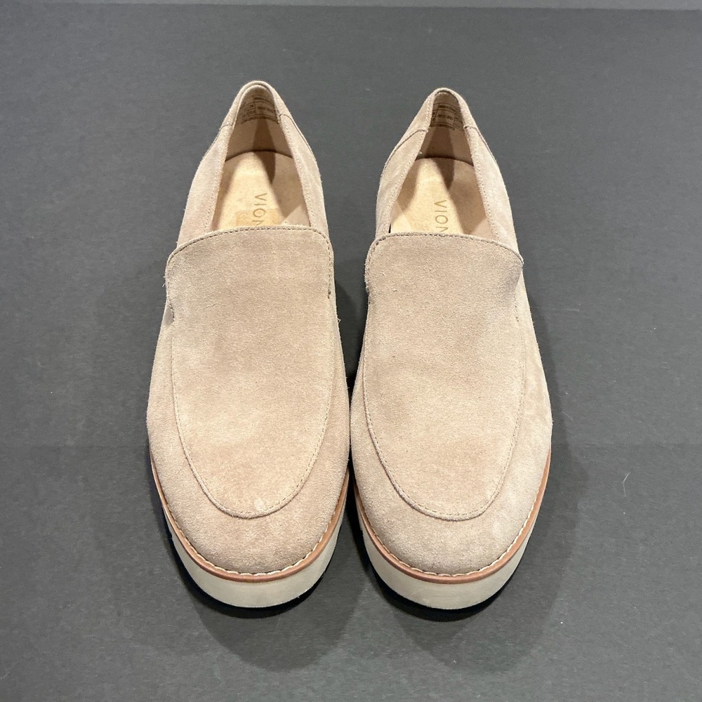 Vionic Kensley Suede Slip On Loafers Taupe Comfort Platform Shoe Women’s 9.5